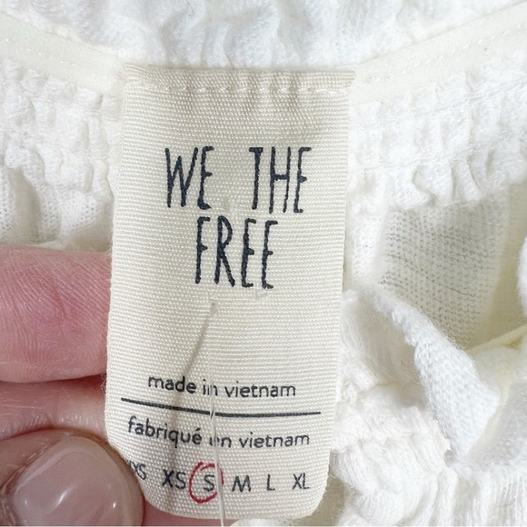 WE THE FREE Hummingbird Tee Linen Cotton Ivory Peasant Style Blouse Size Small - Picture 3 of 9